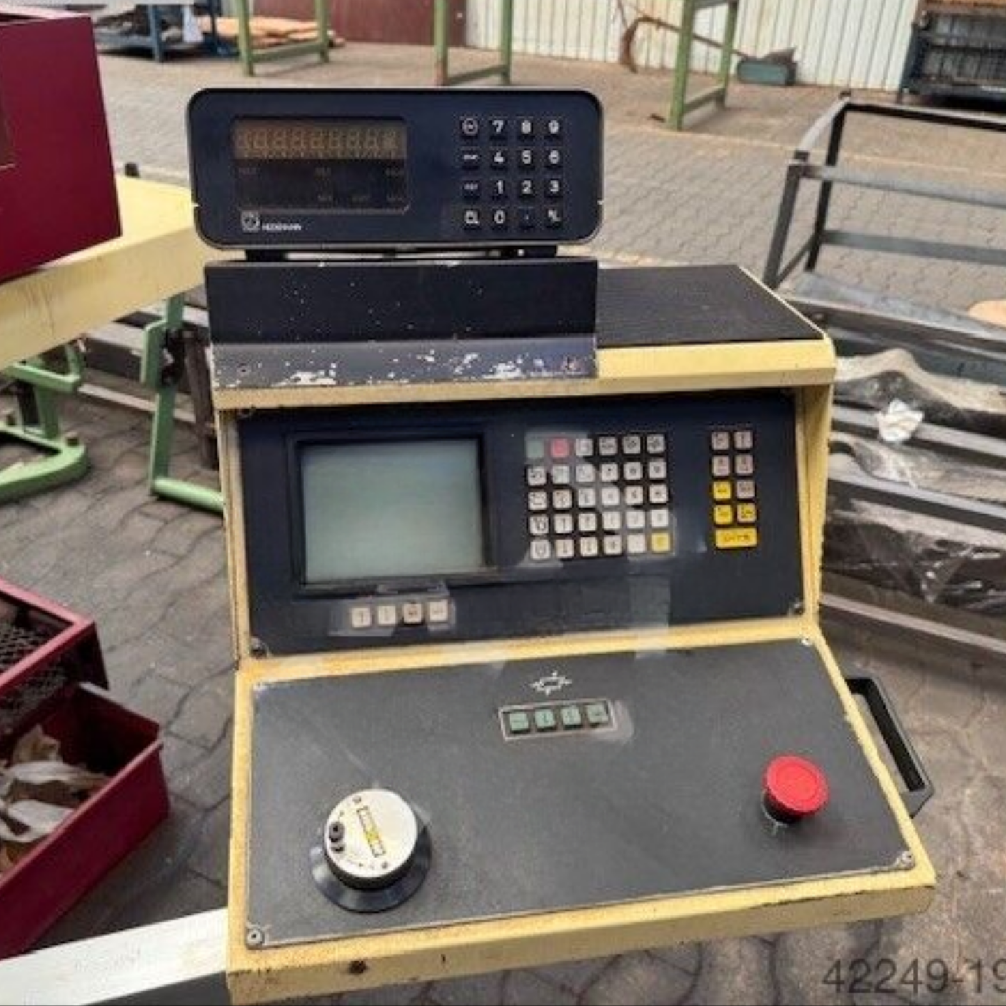 JAKOBSEN 1432 Automaattinen Tasohiomakone